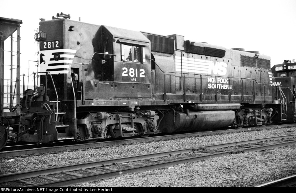 NS 2812